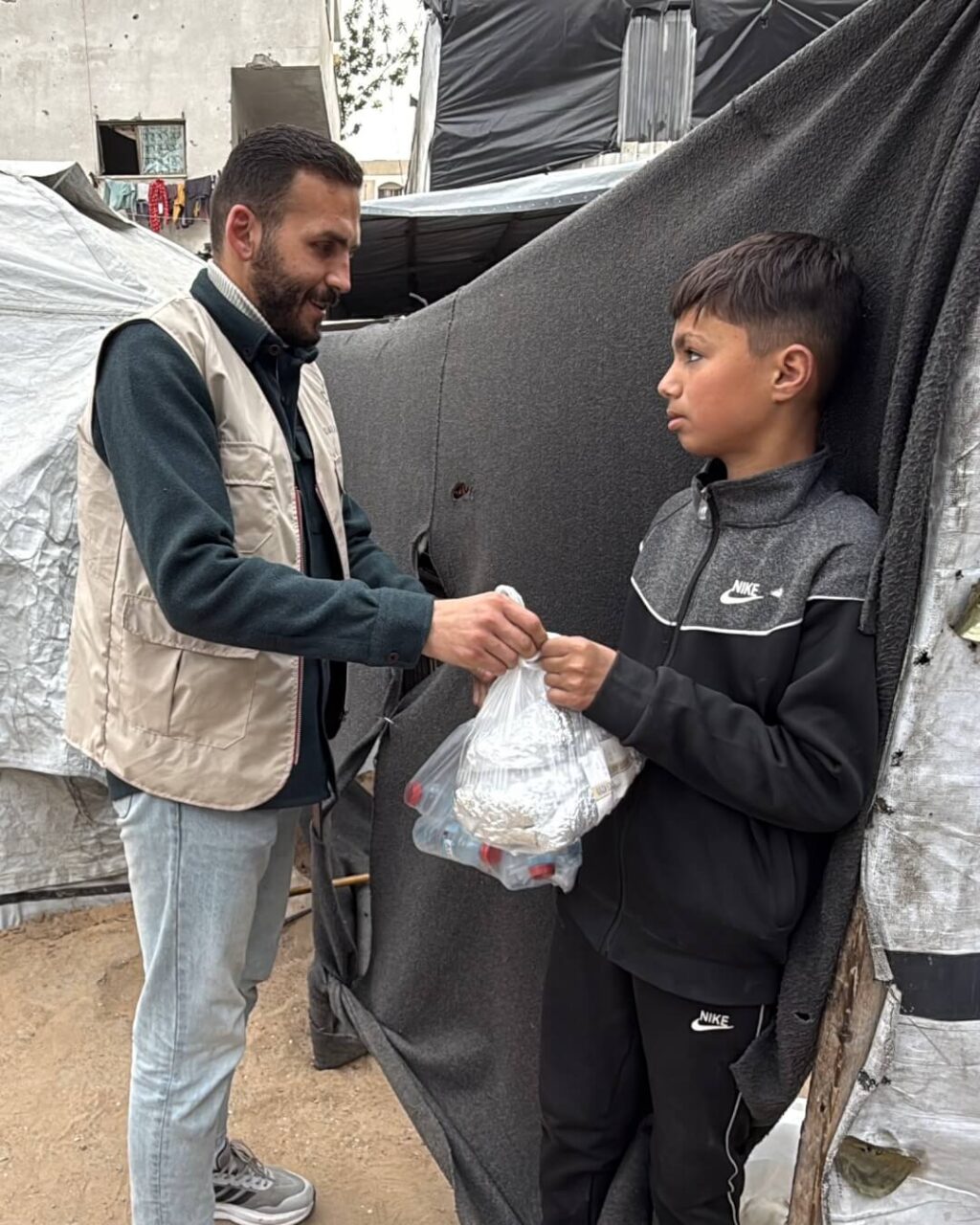 Instagram post from dar_alamanah. This post is in position 4.