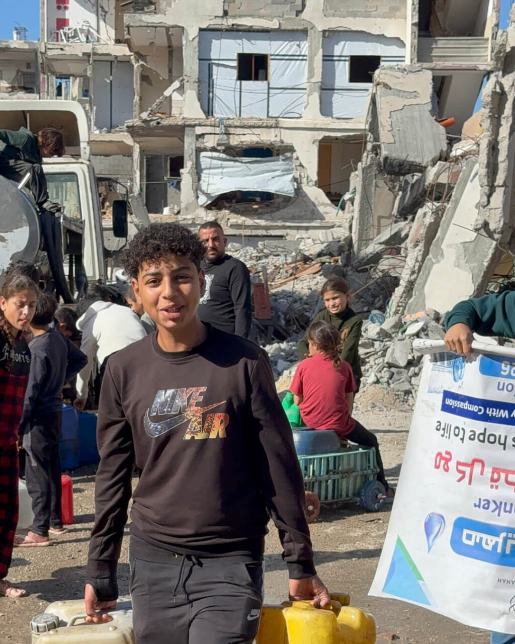 Instagram post from dar_alamanah. This post is in position 2.