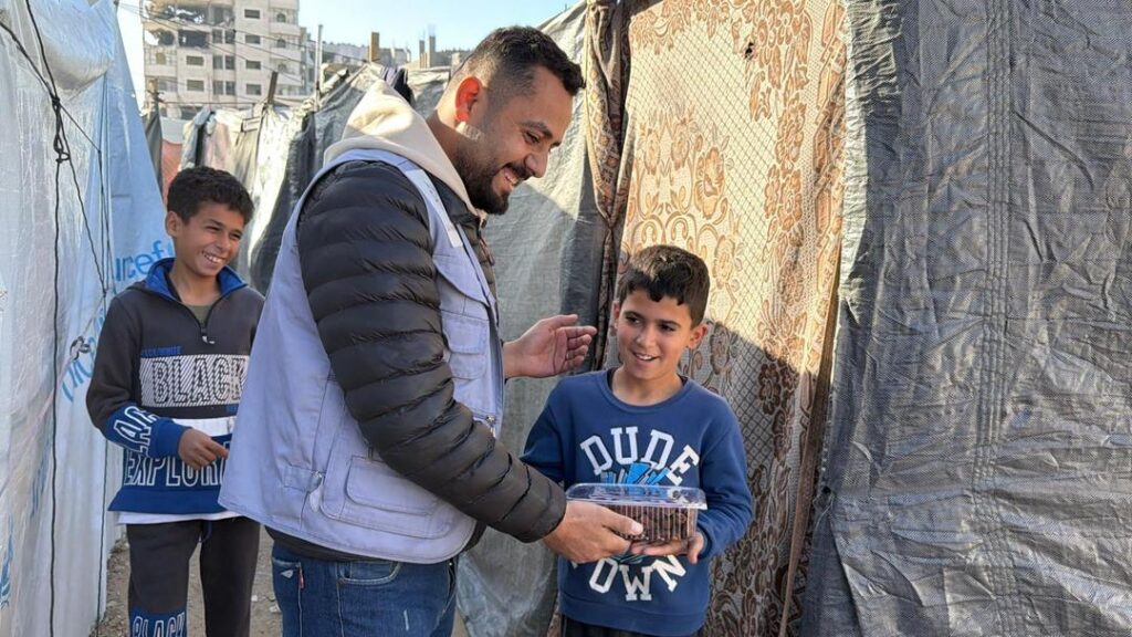 Instagram post from dar_alamanah. This post is in position 0.