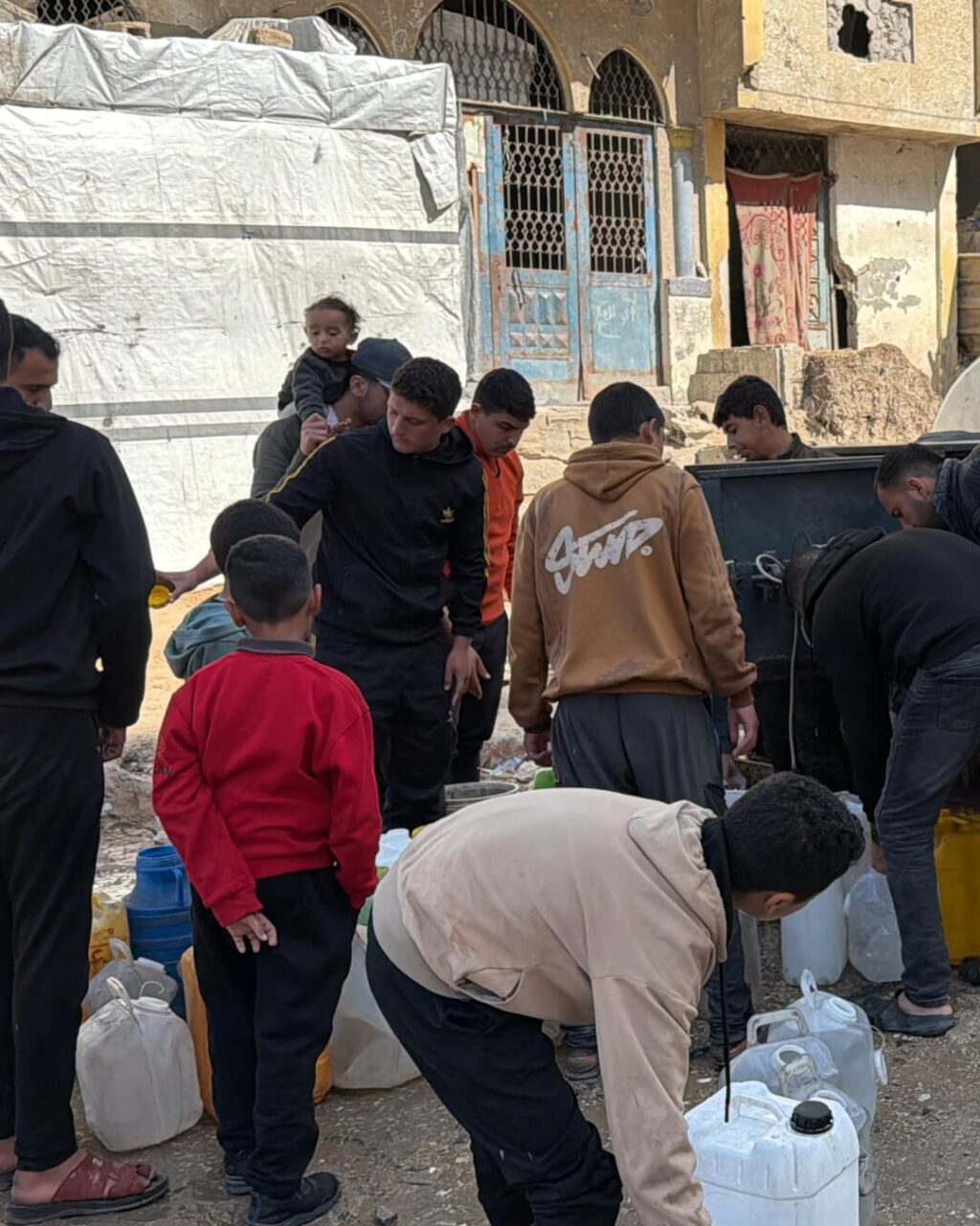 Instagram post from dar_alamanah. This post is in position 4.